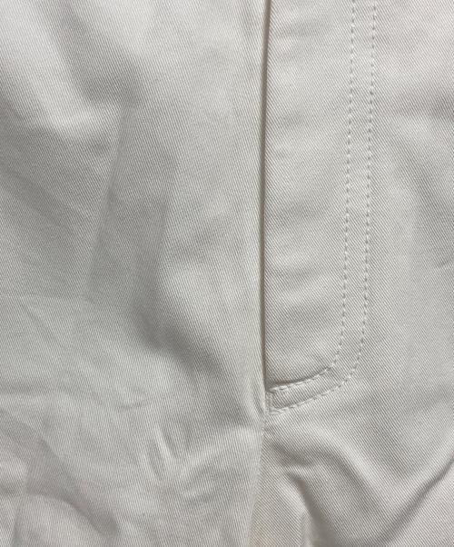 GUCCI（グッチ）GUCCI (グッチ) ロゴチャームハーフパンツ ホワイト サイズ:54の古着・服飾アイテム