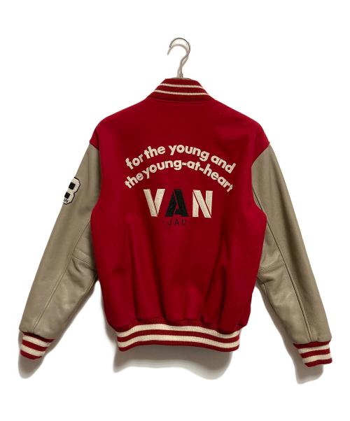 VAN（ヴァン）VAN (ヴァン) 90’ｓ アーチロゴレザースリーブスタジャン レッド サイズ:Mの古着・服飾アイテム