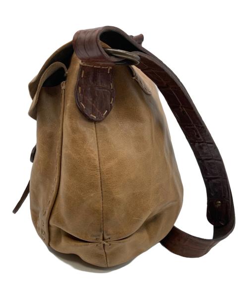HENRY BEGUELIN（エンリーベグリン）HENRY BEGUELIN (エンリーベグリン) レザーショルダーバッグ ベージュの古着・服飾アイテム