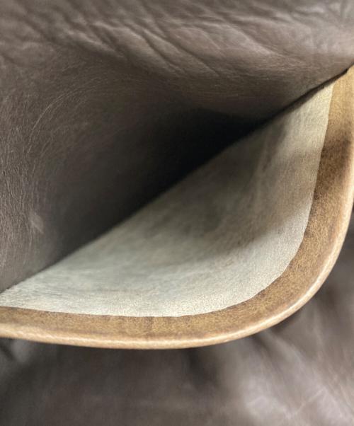 HENRY BEGUELIN（エンリーベグリン）HENRY BEGUELIN (エンリーベグリン) レザーショルダーバッグ ベージュの古着・服飾アイテム