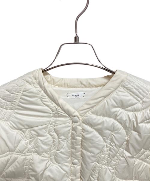 journal standard luxe（ジャーナルスタンダード ラックス）JOURNAL STANDARD LUXE (ジャーナルスタンダード ラックス) manipuri (マニプリ) QUILTED MILITALY JACKET アイボリー サイズ:FREE 未使用品の古着・服飾アイテム