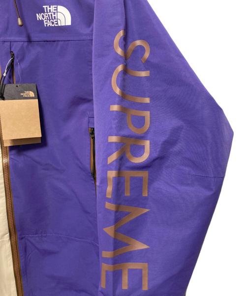 THE NORTH FACE（ザ ノース フェイス）THE NORTH FACE (ザ ノース フェイス) Supreme (シュプリーム) Split Taped Seam Shell Jacket ベージュ×パープル サイズ:Lの古着・服飾アイテム