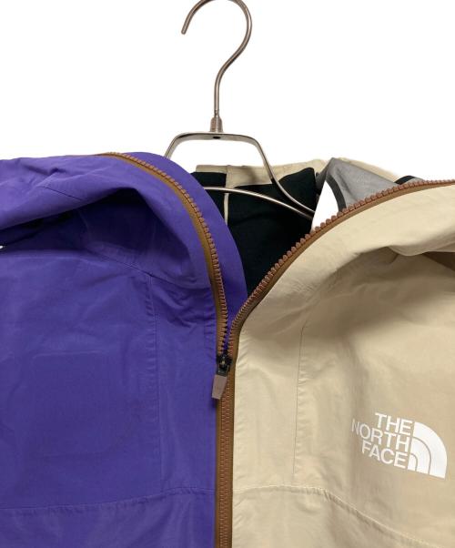 THE NORTH FACE（ザ ノース フェイス）THE NORTH FACE (ザ ノース フェイス) Supreme (シュプリーム) Split Taped Seam Shell Jacket ベージュ×パープル サイズ:Lの古着・服飾アイテム