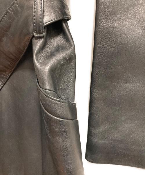 EMPORIO ARMANI（エンポリオアルマーニ）EMPORIO ARMANI (エンポリオアルマーニ) レザートレンチコート ブラック サイズ:48の古着・服飾アイテム