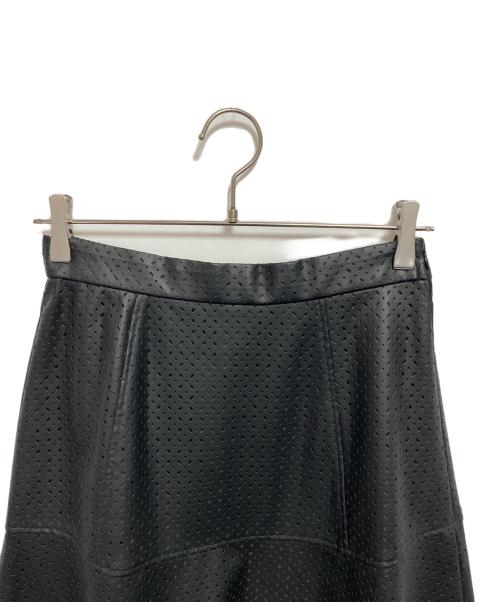 RAY BEAMS（レイ ビームス）RAY BEAMS (レイ ビームス) フェイクレザー パンチング スカート ブラック サイズ:1の古着・服飾アイテム