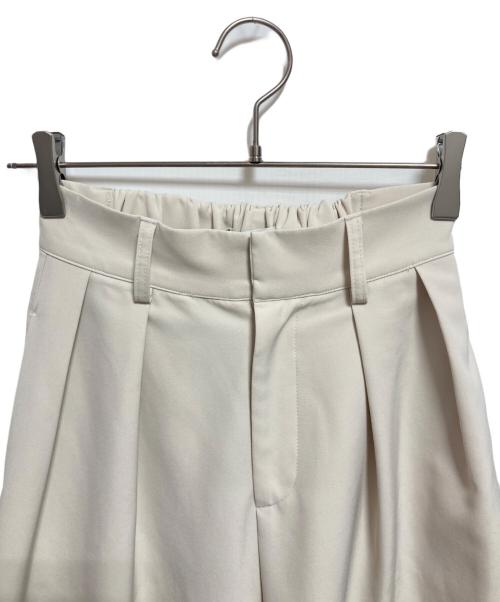 CAPRICIEUX LE'MAGE（カプリシューレマージュ）CAPRICIEUX LE'MAGE (カプリシューレマージュ) gemeil (ジェムイル) 2タックワイドパンツ ベージュ サイズ:36の古着・服飾アイテム