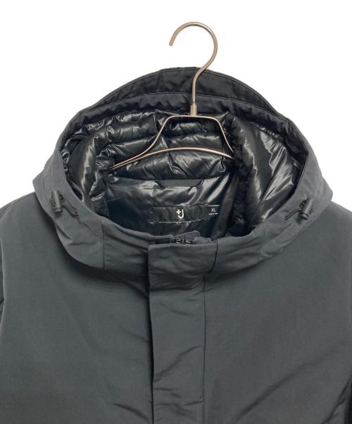 +J（プラスジェイ）+J (プラスジェイ) ハイブリッドダウンオーバーサイズパーカ グレー サイズ:XLの古着・服飾アイテム
