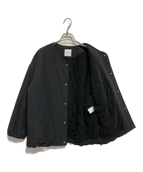 kurashi&trips publishing（クラシアンドトリップス パブリッシング）kurashi&trips publishing (クラシアンドトリップス パブリッシング) 軽くて洗えるショート丈コート ブラック サイズ:FREEの古着・服飾アイテム