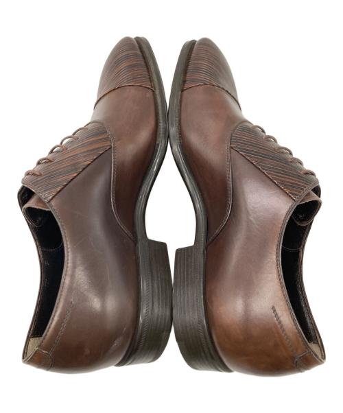 GIORGIO ARMANI（ジョルジョアルマーニ）GIORGIO ARMANI (ジョルジョアルマーニ) ストレートチップシューズ ブラウン サイズ:43 1/2の古着・服飾アイテム