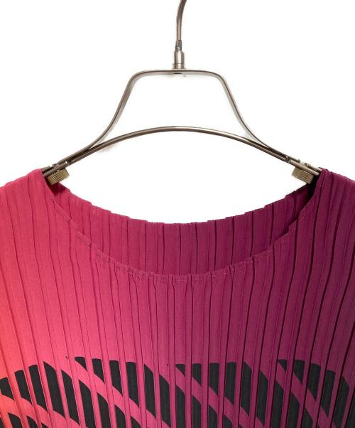 ISSEY MIYAKE（イッセイミヤケ）ISSEY MIYAKE (イッセイミヤケ) 総柄グラデーションノースリーブワンピース ブラック サイズ:3の古着・服飾アイテム