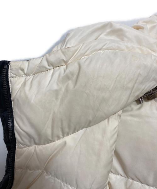 WEEKEND Max Mara（ウィークエンド マックスマーラ）WEEKEND Max Mara (ウィークエンド マックスマーラ) リバーシブルダウンジャケット ブラック×ホワイト サイズ:38の古着・服飾アイテム