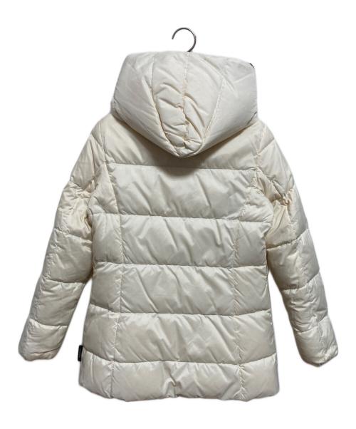 WEEKEND Max Mara（ウィークエンド マックスマーラ）WEEKEND Max Mara (ウィークエンド マックスマーラ) リバーシブルダウンジャケット ブラック×ホワイト サイズ:38の古着・服飾アイテム