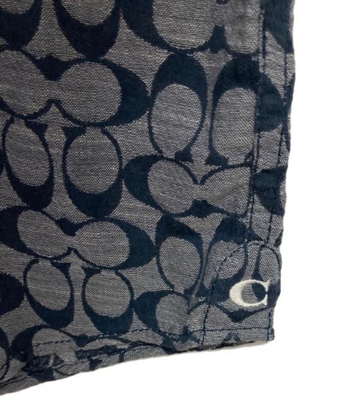 COACH（コーチ）COACH (コーチ) シグネチャー柄シャツ ブルー サイズ:Lの古着・服飾アイテム