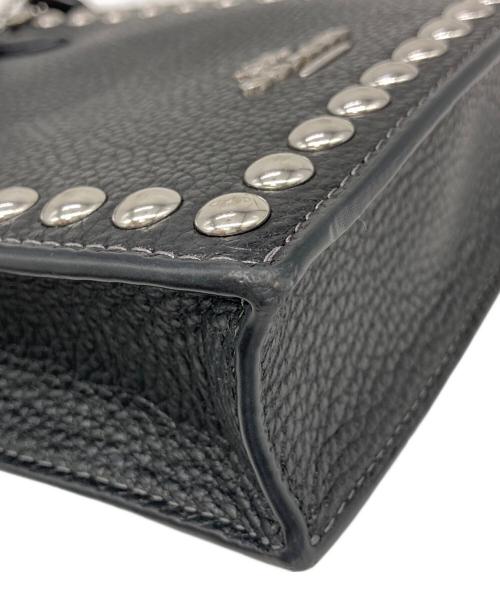 COACH（コーチ）COACH (コーチ) ノースサウススタッズ 2WAYショルダーバッグ ブラックの古着・服飾アイテム