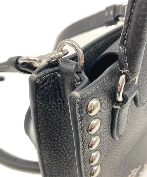 COACH（コーチ）COACH (コーチ) ノースサウススタッズ 2WAYショルダーバッグ ブラックの古着・服飾アイテム
