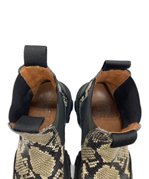 GANNI（ガニー）Ganni (ガニー) サイドゴアブーツ ベージュ サイズ:36の古着・服飾アイテム