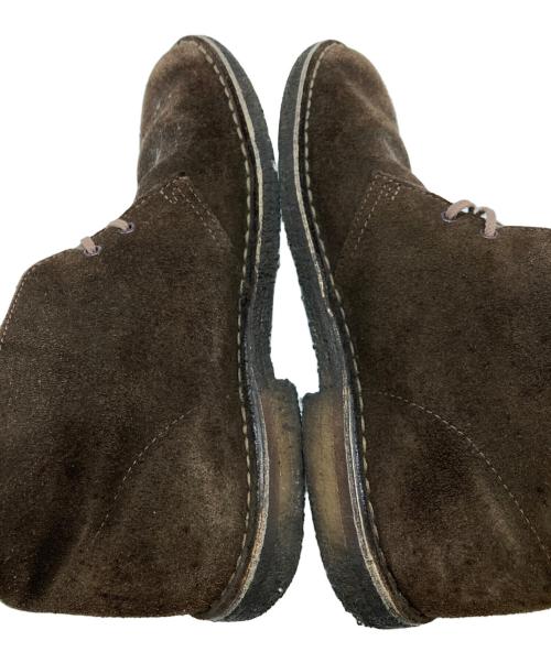 CLARKS（クラークス）CLARKS (クラークス) チャッカーブーツ ブラウン サイズ:9の古着・服飾アイテム