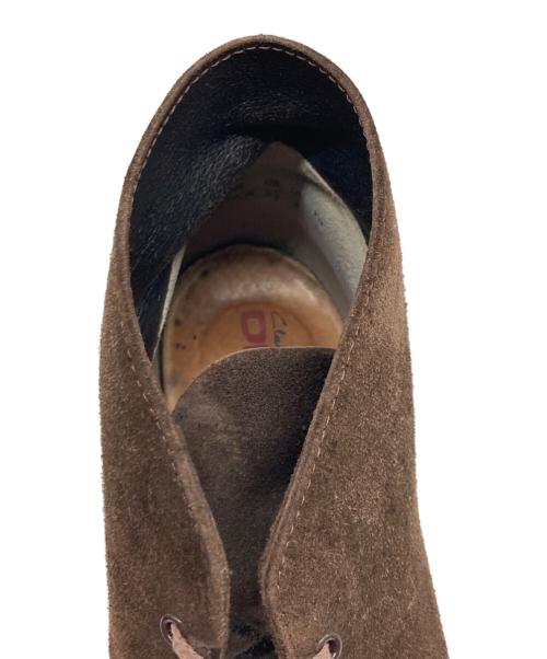 CLARKS（クラークス）CLARKS (クラークス) チャッカーブーツ ブラウン サイズ:9の古着・服飾アイテム