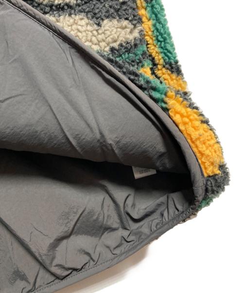 stussy（ステューシー）stussy (ステューシー) BLOCK SHERPA PULLOVER ジャケット ベージュ×グリーン サイズ:Mの古着・服飾アイテム