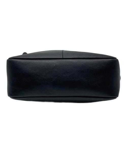 J&M DAVIDSON（ジェイ＆エム デヴィッドソン）J&M DAVIDSON (ジェイ＆エム デヴィッドソン) ギャビー ショルダーバッグ ブラックの古着・服飾アイテム