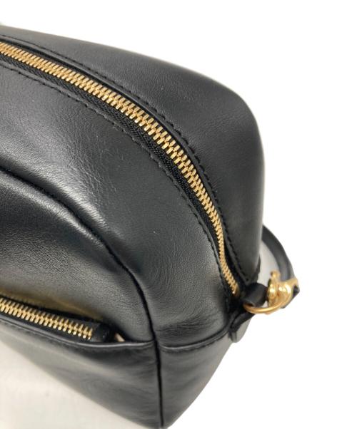 J&M DAVIDSON（ジェイ＆エム デヴィッドソン）J&M DAVIDSON (ジェイ＆エム デヴィッドソン) ギャビー ショルダーバッグ ブラックの古着・服飾アイテム