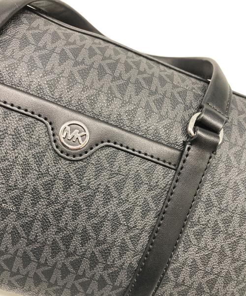 MICHAEL KORS（マイケル・コース）MICHAEL KORS (マイケル・コース) トラベルMKダッフルサッチェル ブラックの古着・服飾アイテム