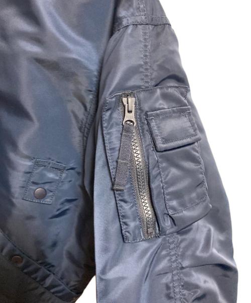 DAIWA PIER39（ダイワ ピア39）DAIWA PIER39 (ダイワ ピア39) tech reversible ma-1 ﾃｯｸ ﾘﾊﾞｰｼﾌﾞﾙ ma-1 ネイビー サイズ:Mの古着・服飾アイテム