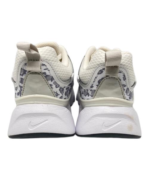 NIKE（ナイキ）NIKE (ナイキ) WMNS RYZ 365 II ホワイト サイズ:25㎝の古着・服飾アイテム