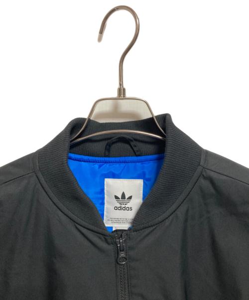 adidas（アディダス）adidas (アディダス) チラックス ロゴ パデッドジャケット ブラック サイズ:3XLの古着・服飾アイテム