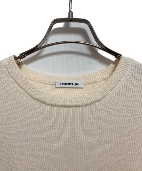 EVERYDAY I LIKE.（エヴリデイ アイ ライク）EVERYDAY I LIKE. (エヴリデイ アイ ライク) Rib クルーネックプルオーバー アイボリー サイズ:-の古着・服飾アイテム