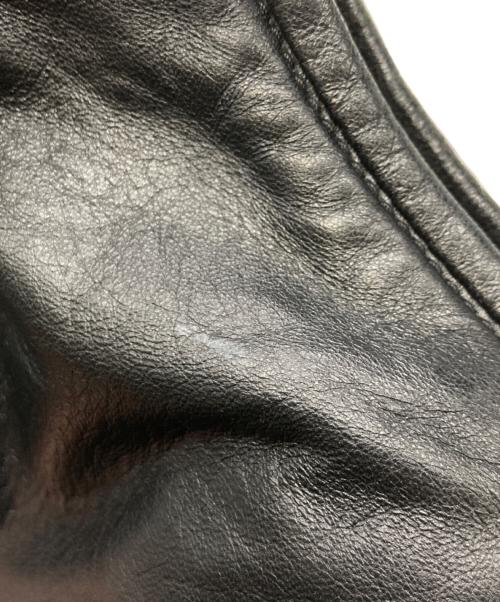 HEREU（ヘリュー）HEREU (ヘリュー) Espiga MINI レザー ハンドバッグ ブラックの古着・服飾アイテム