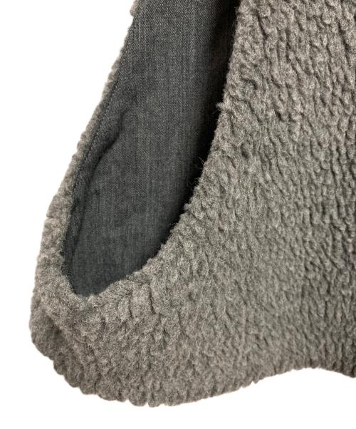 SACRA（サクラ）SACRA (サクラ) プードルファー ショートジレベスト グレー サイズ:38の古着・服飾アイテム