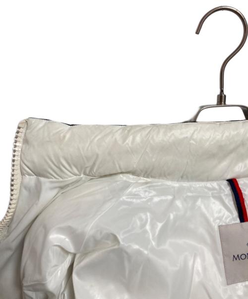 MONCLER（モンクレール）MONCLER (モンクレール) CHARTREUSE ダウンジャケット ネイビー サイズ:2の古着・服飾アイテム