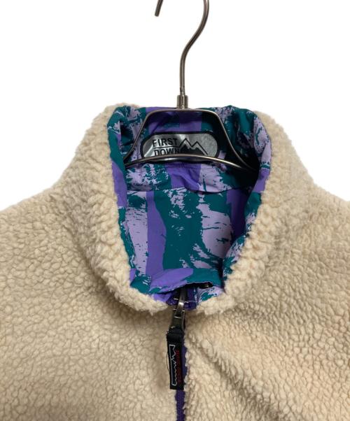 FIRST DOWN（ファーストダウン）FIRST DOWN (ファーストダウン) リバーシブルボアフリースブルゾン ベージュ サイズ:Sの古着・服飾アイテム