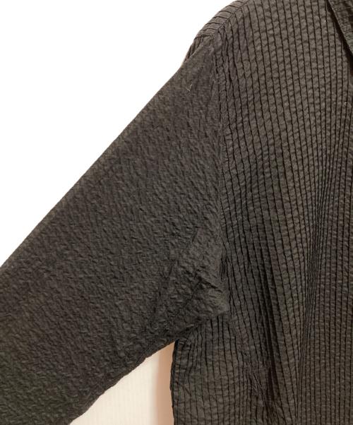 YACCO MARICARD（ヤッコマリカルド）YACCO MARICARD (ヤッコマリカルド) ピンタックロングシャツ ブラック サイズ:Nの古着・服飾アイテム