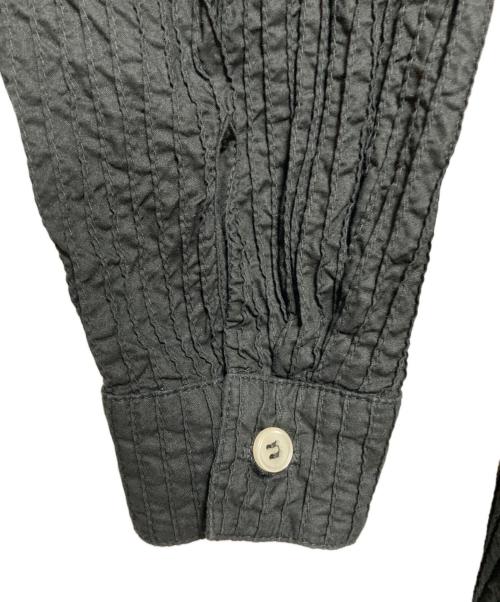 YACCO MARICARD（ヤッコマリカルド）YACCO MARICARD (ヤッコマリカルド) ピンタックロングシャツ ブラック サイズ:Nの古着・服飾アイテム