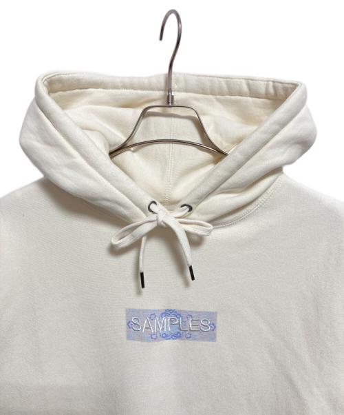 SAMPLES（サンプルズ）samples (サンプルズ) ボックスロゴ プルオーバーパーカー ベージュ サイズ:Mの古着・服飾アイテム