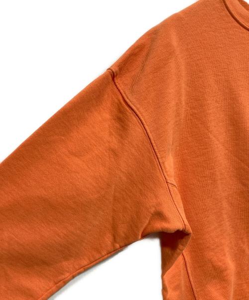 RUSSELL ATHLETIC（ラッセルアスレチック）RUSSELL ATHLETIC (ラッセルアスレチック) KITH (キス) クルーネックスウェット オレンジ サイズ:Sの古着・服飾アイテム
