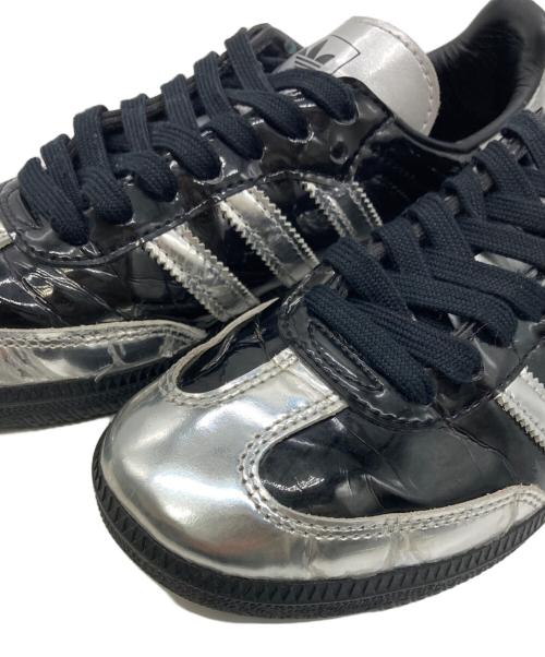adidas（アディダス）adidas (アディダス) SAMBA ATMOS “Tuxedo” CBLACK/SILVMT/CBLACK シルバー×ブラック サイズ:23.5の古着・服飾アイテム