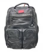 TUMIトゥミ）の古着「ナパレザー・コンパクト・ラップトップ・ブリーフパック」｜ブラック