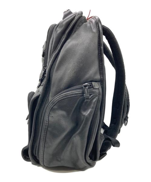 TUMI（トゥミ）TUMI (トゥミ) ナパレザー・コンパクト・ラップトップ・ブリーフパック ブラックの古着・服飾アイテム
