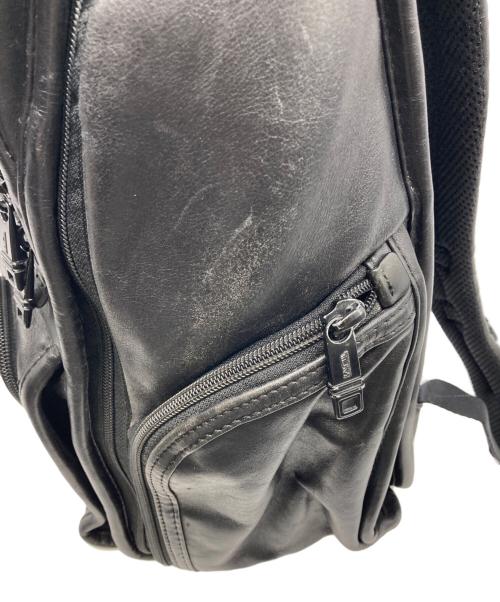 TUMI（トゥミ）TUMI (トゥミ) ナパレザー・コンパクト・ラップトップ・ブリーフパック ブラックの古着・服飾アイテム