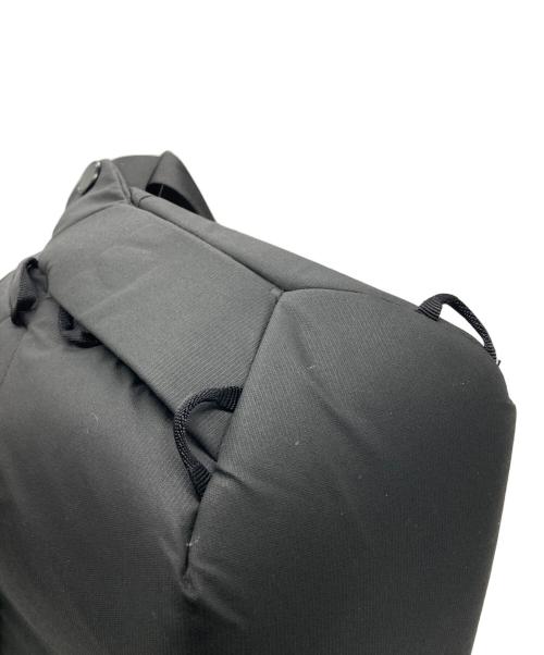 peak design（ピークデザイン）peak design (ピークデザイン) everyday sling 10L バッグ ブラックの古着・服飾アイテム