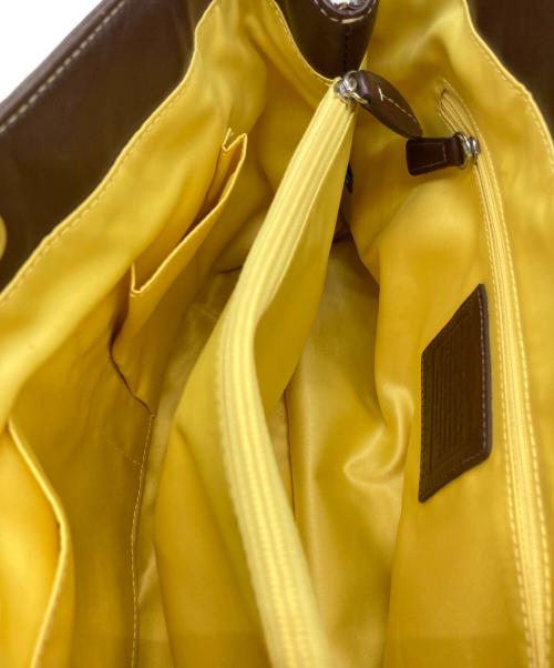 COACH（コーチ）COACH (コーチ) バッグ ベージュの古着・服飾アイテム