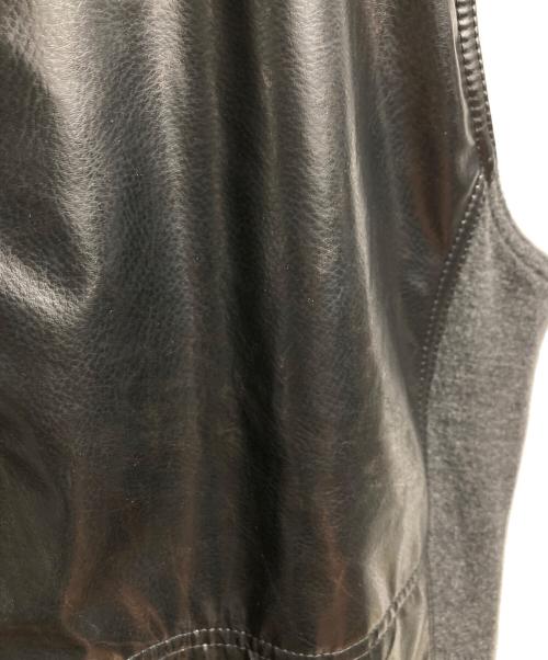 VERSACE Sport（ヴェルサーチ スポーツ）VERSACE Sport (ヴェルサーチ スポーツ) エコレザー切替ベスト ブラック サイズ:Lの古着・服飾アイテム