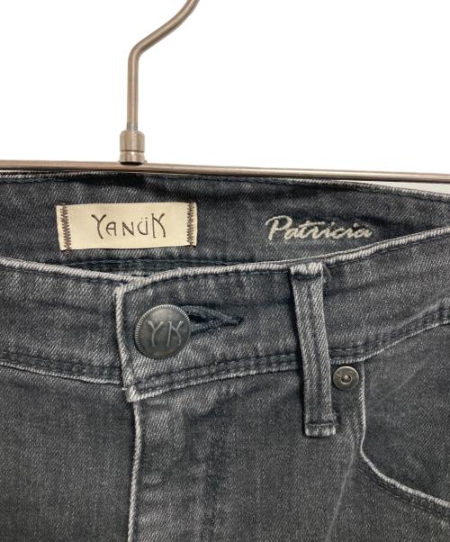 YANUK（ヤヌーク）YANUK (ヤヌーク) Skinny “PATRICIA”  デニムパンツ ブラック サイズ:23の古着・服飾アイテム