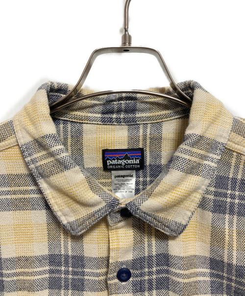 Patagonia（パタゴニア）Patagonia (パタゴニア) Fjord Flannel Shirt イエロー サイズ:XLの古着・服飾アイテム