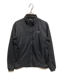ARC'TERYX（アークテリクス）の古着「Atom Jacket」｜ブラック