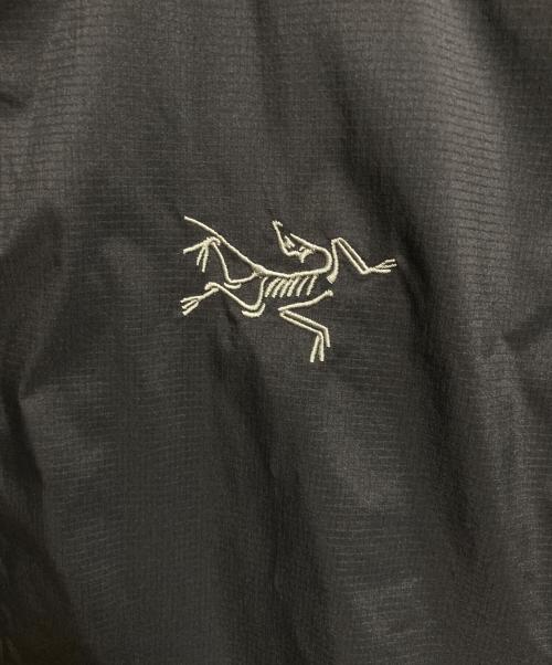 ARC'TERYX（アークテリクス）ARC'TERYX (アークテリクス) Atom Jacket ブラック サイズ:Mの古着・服飾アイテム