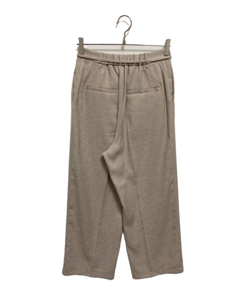 crewre（クルー）crewre (クルー) ピンタックスラブストレートパンツ ベージュ サイズ:2の古着・服飾アイテム